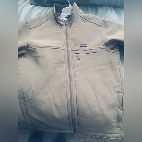 Men’s XL Patagonia shell - Picture 1 of 6
